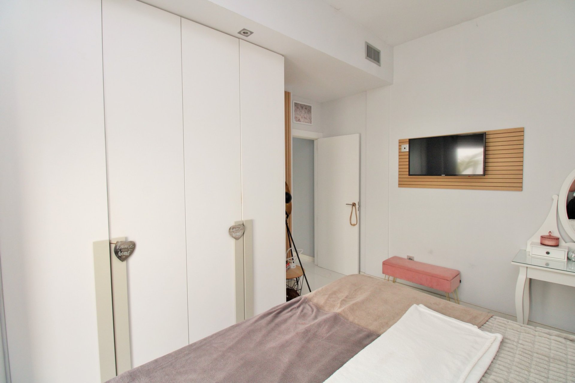 Reventa - Detached Villa -
Villamartín - Villamartin