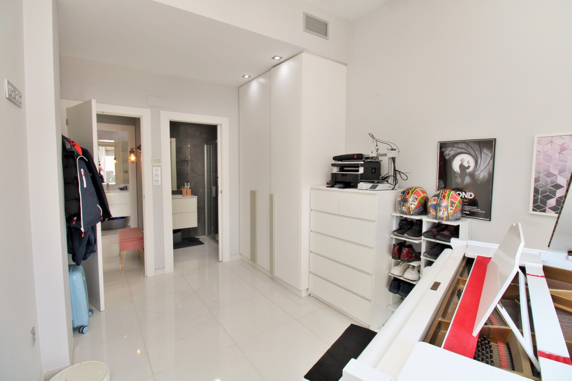 Reventa - Detached Villa -
Villamartín - Villamartin