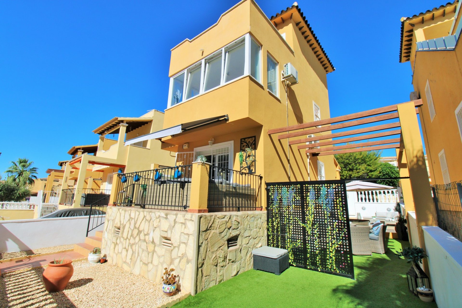Reventa - Detached Villa -
Villamartín - Villamartin