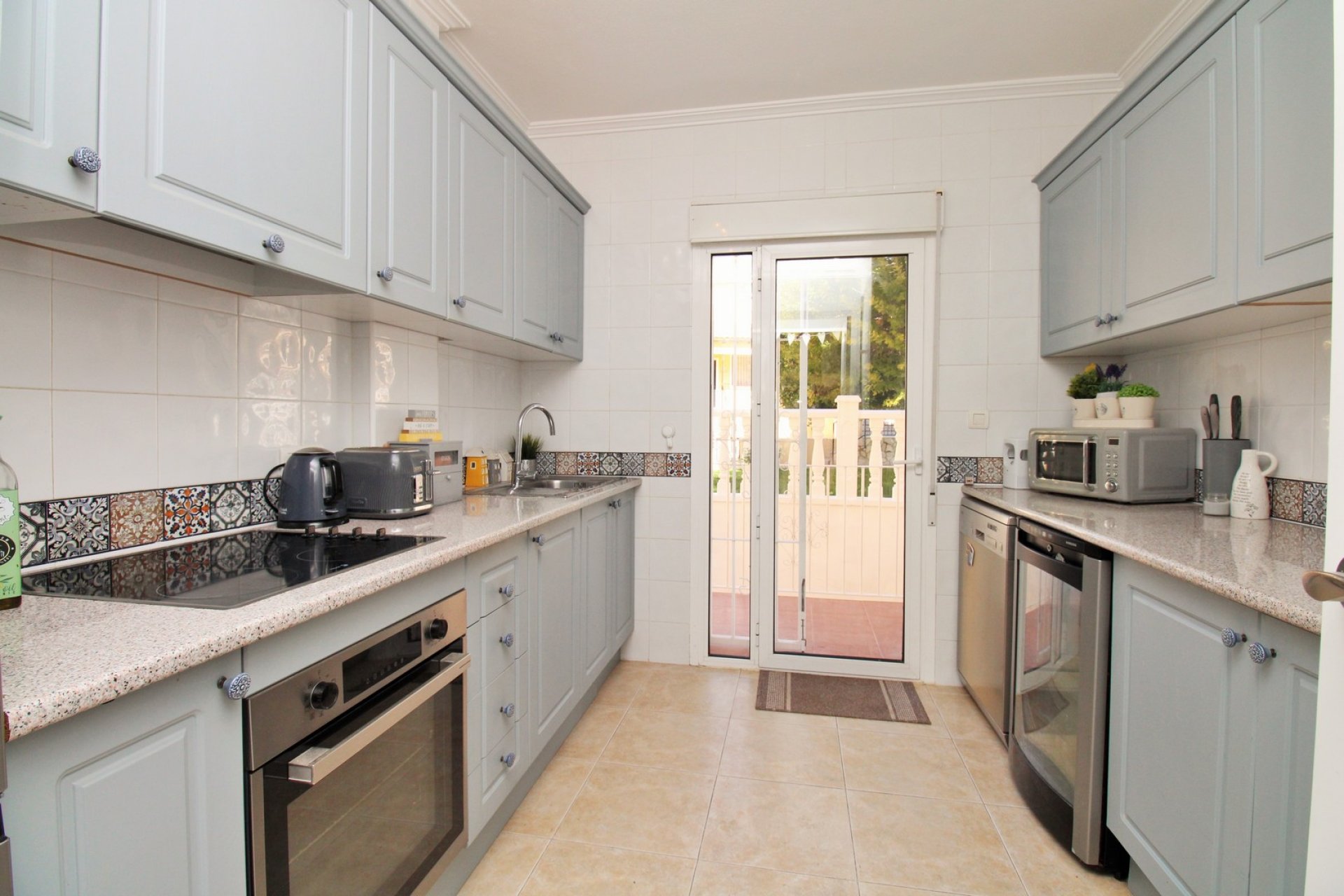 Reventa - Detached Villa -
Villamartín - Villamartin