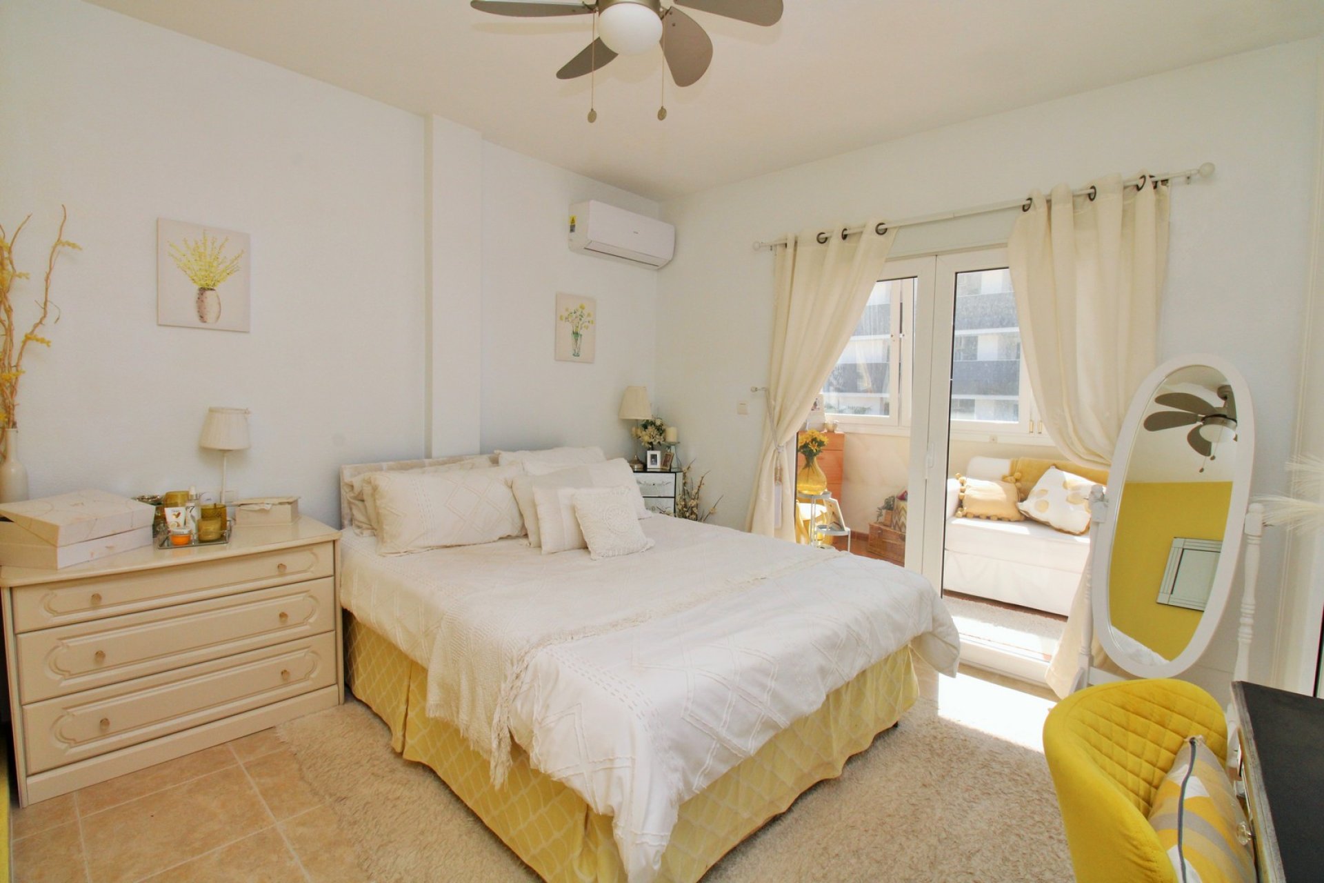 Reventa - Detached Villa -
Villamartín - Villamartin