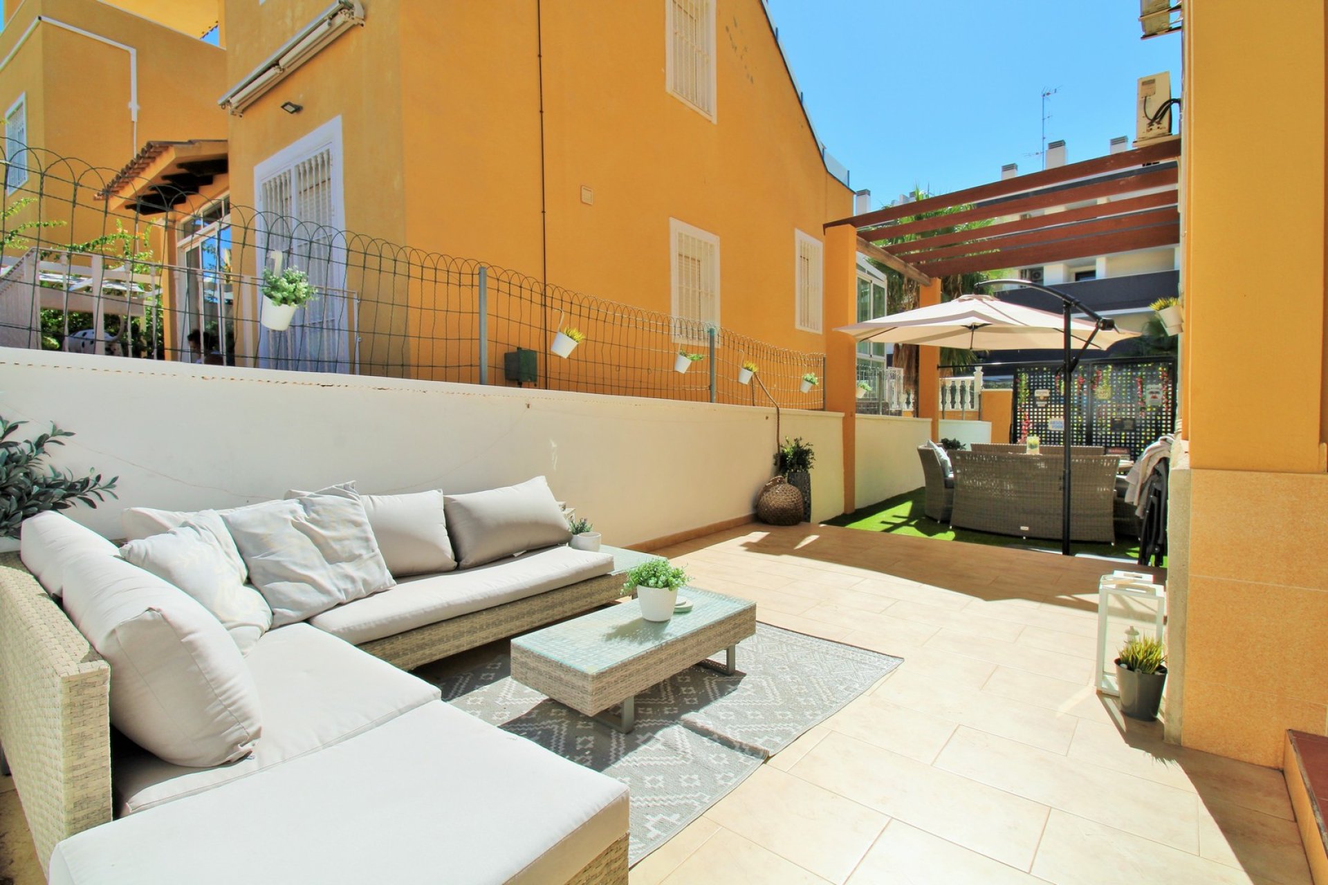 Reventa - Detached Villa -
Villamartín - Villamartin