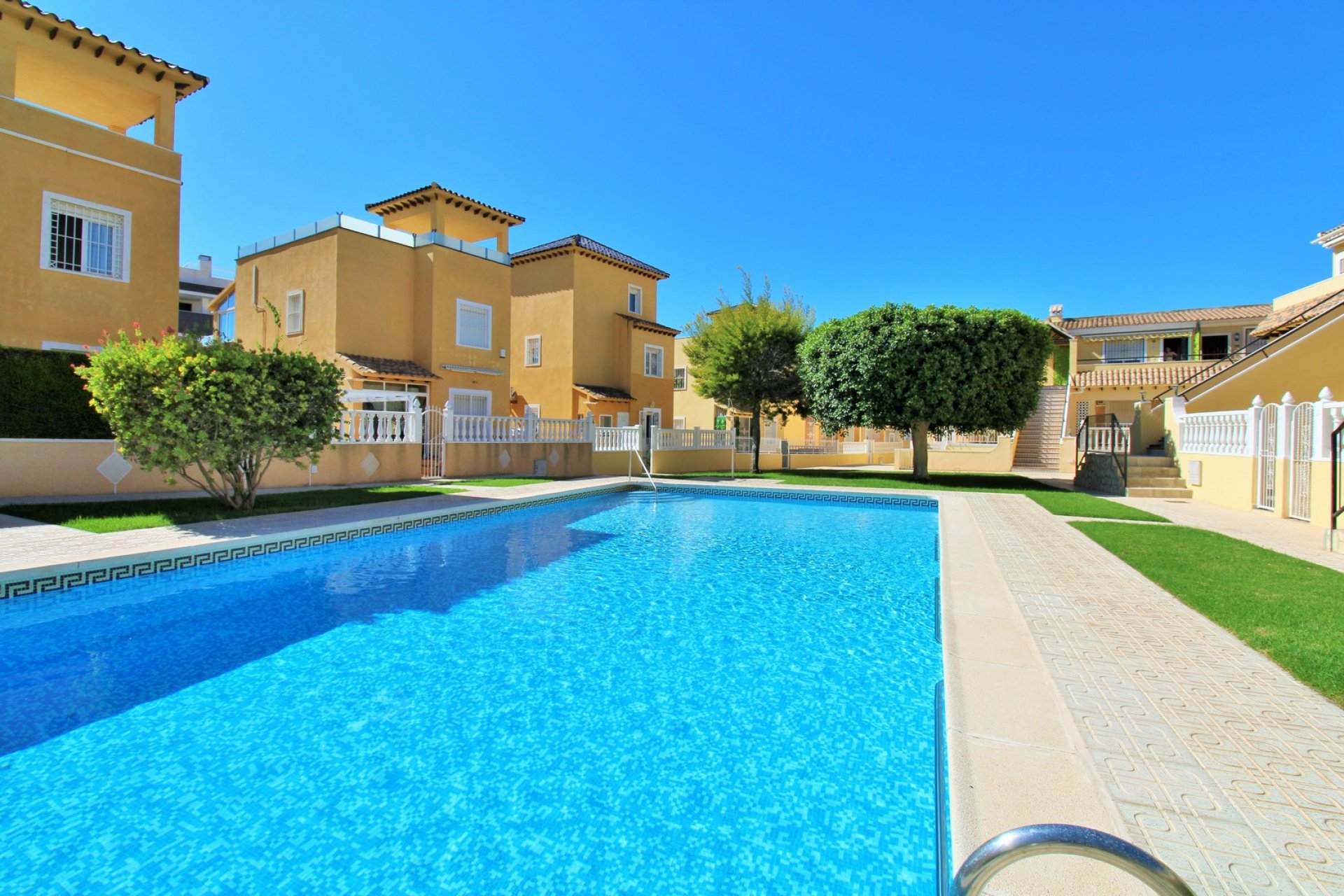 Reventa - Detached Villa -
Villamartín - Villamartin