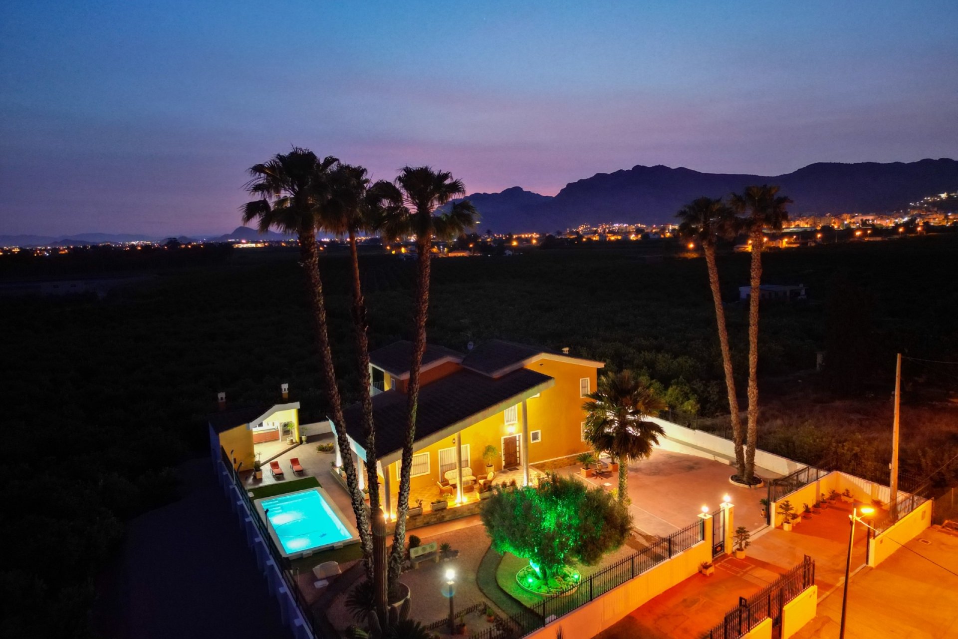 Reventa - Finca -
Orihuela Costa - Orihuela