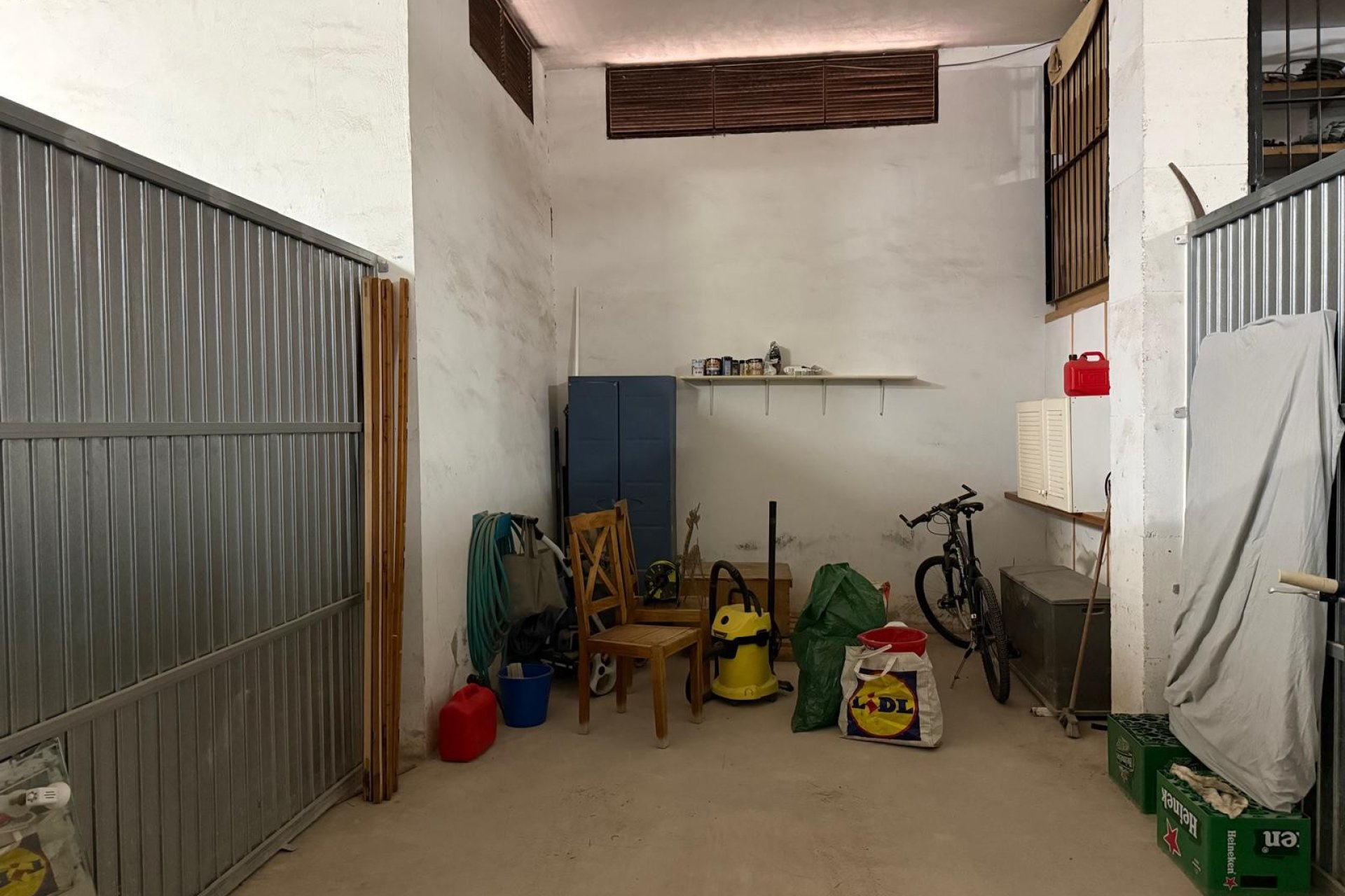 Reventa - Garaje -
Villamartin