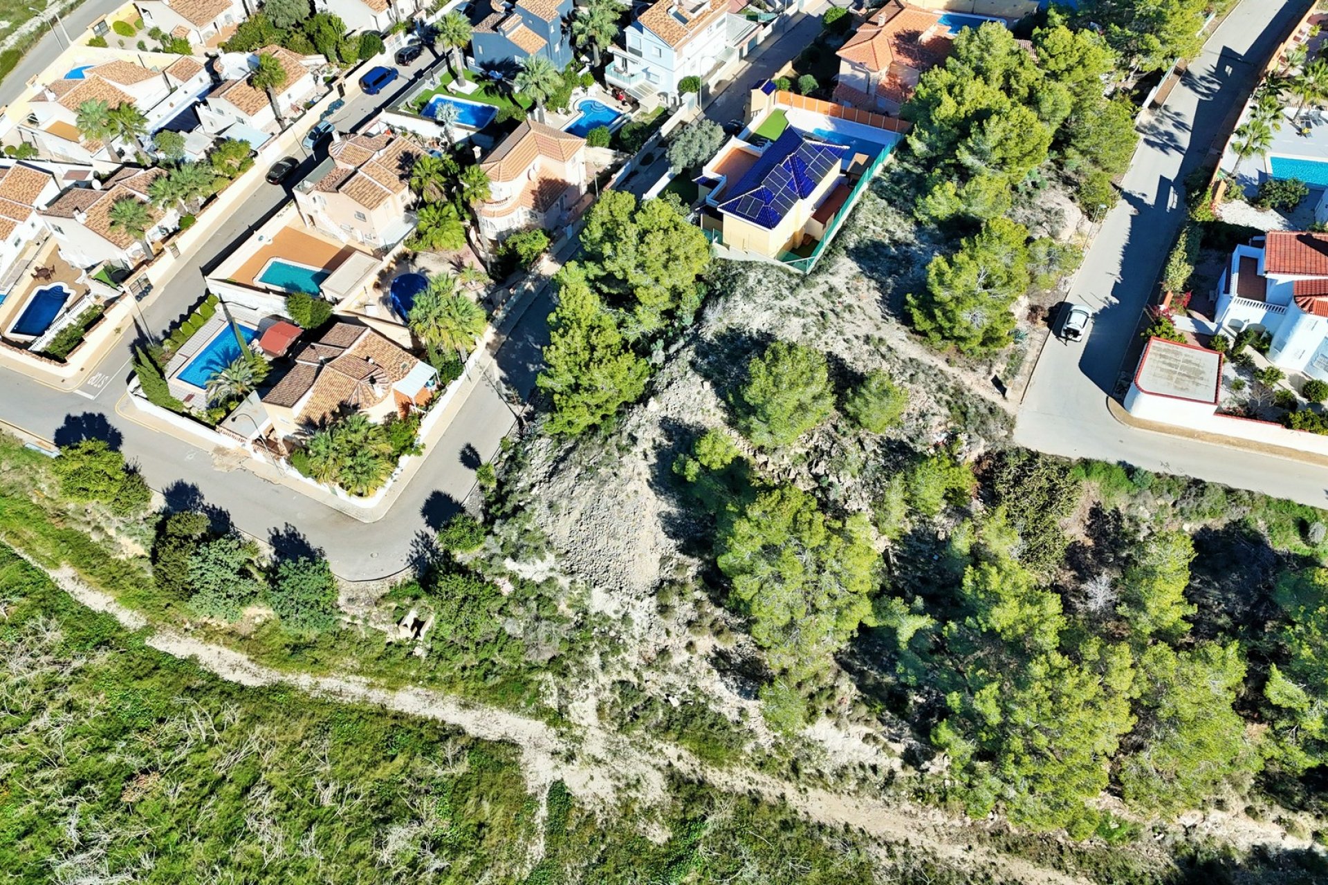 Reventa - Plot -
San Miguel de Salinas