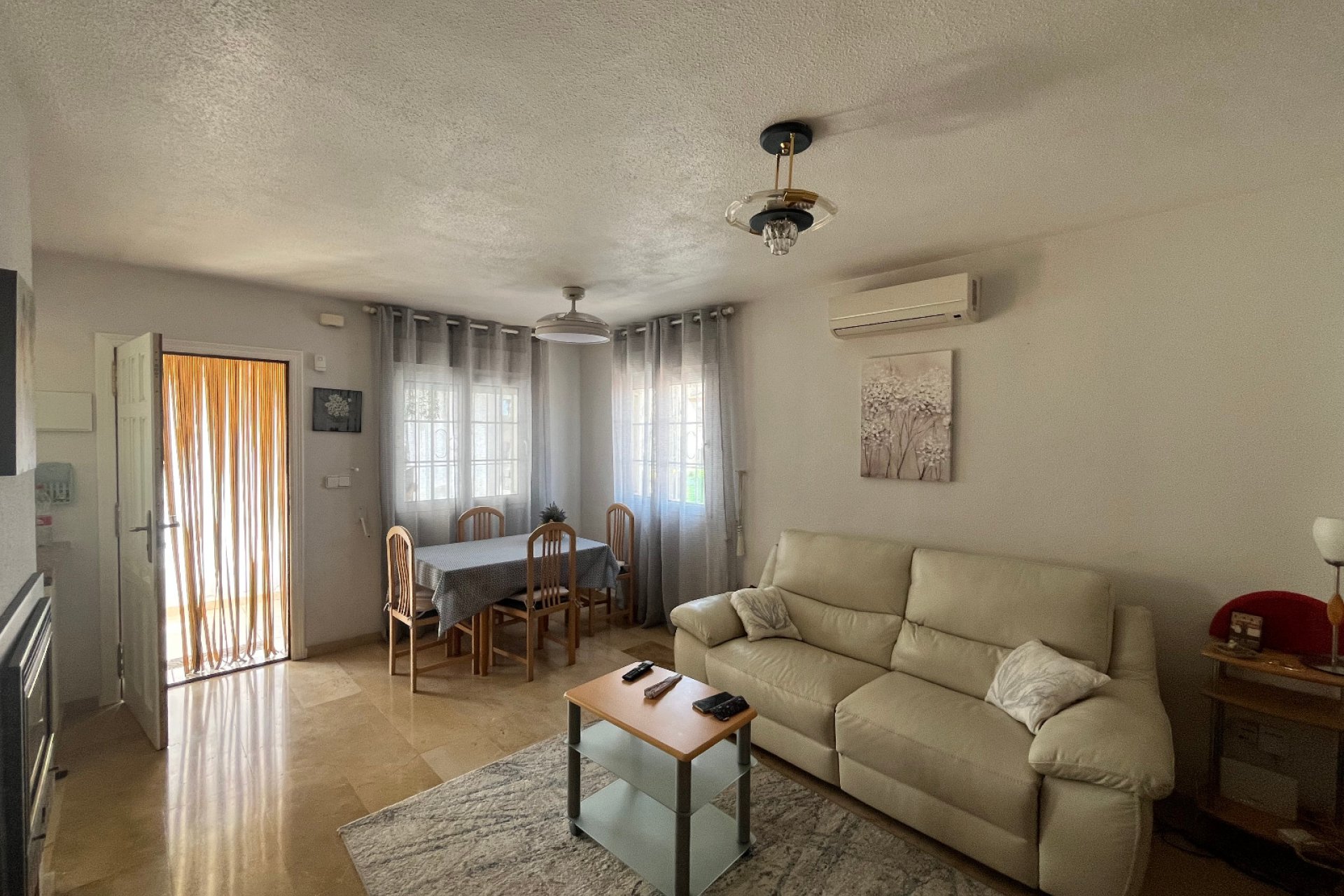 Reventa - Quad House -
Playa Flamenca - Jumilla