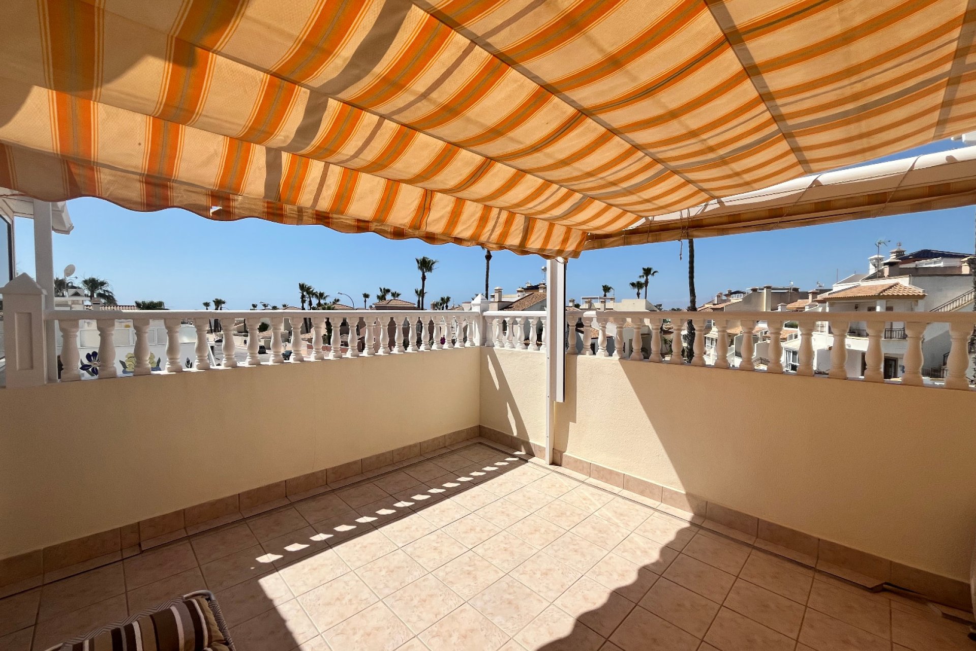 Reventa - Quad House -
Playa Flamenca - Jumilla