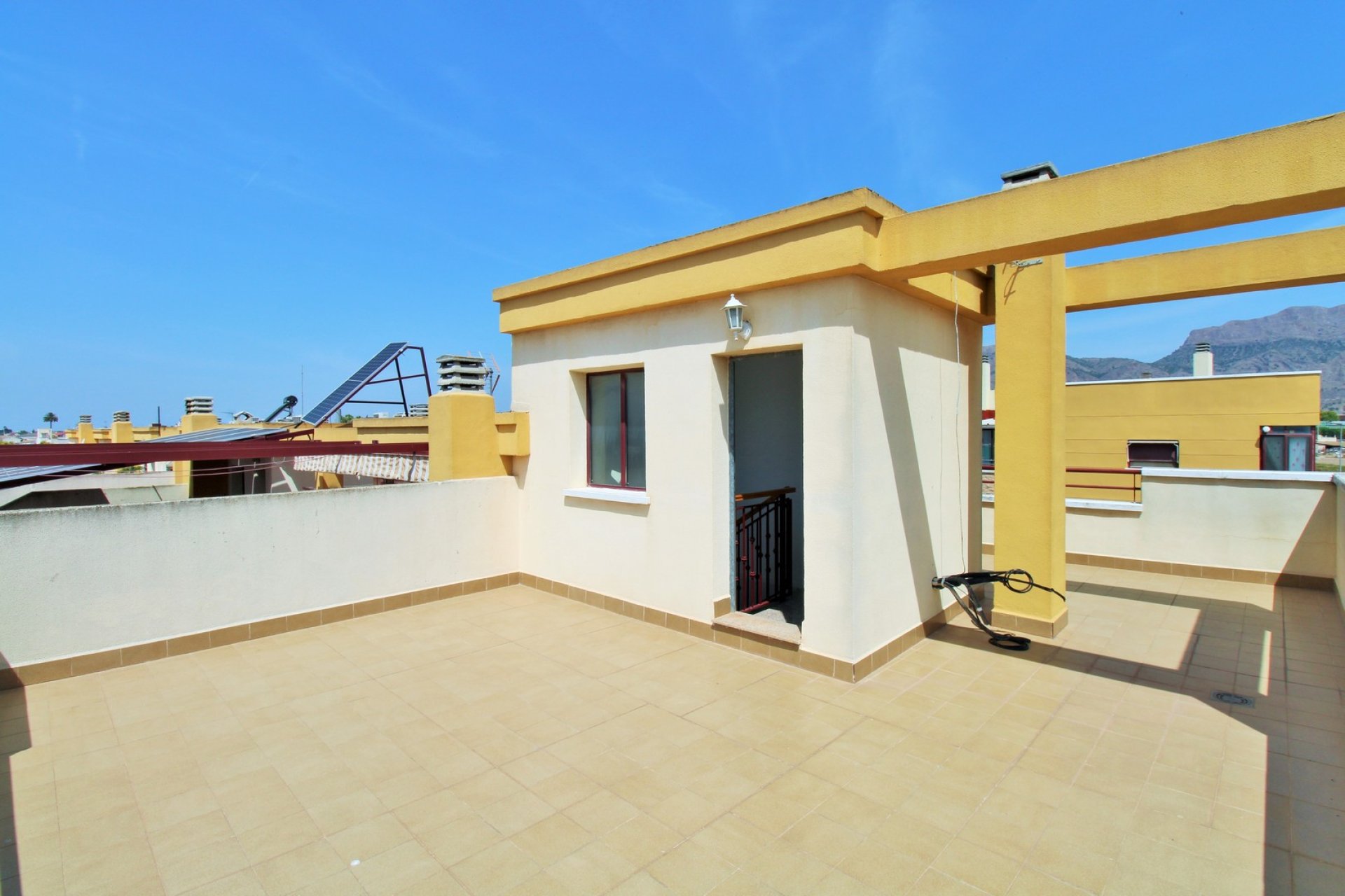 Reventa - Semi Detached Villa -
Orihuela - Los Desamparados