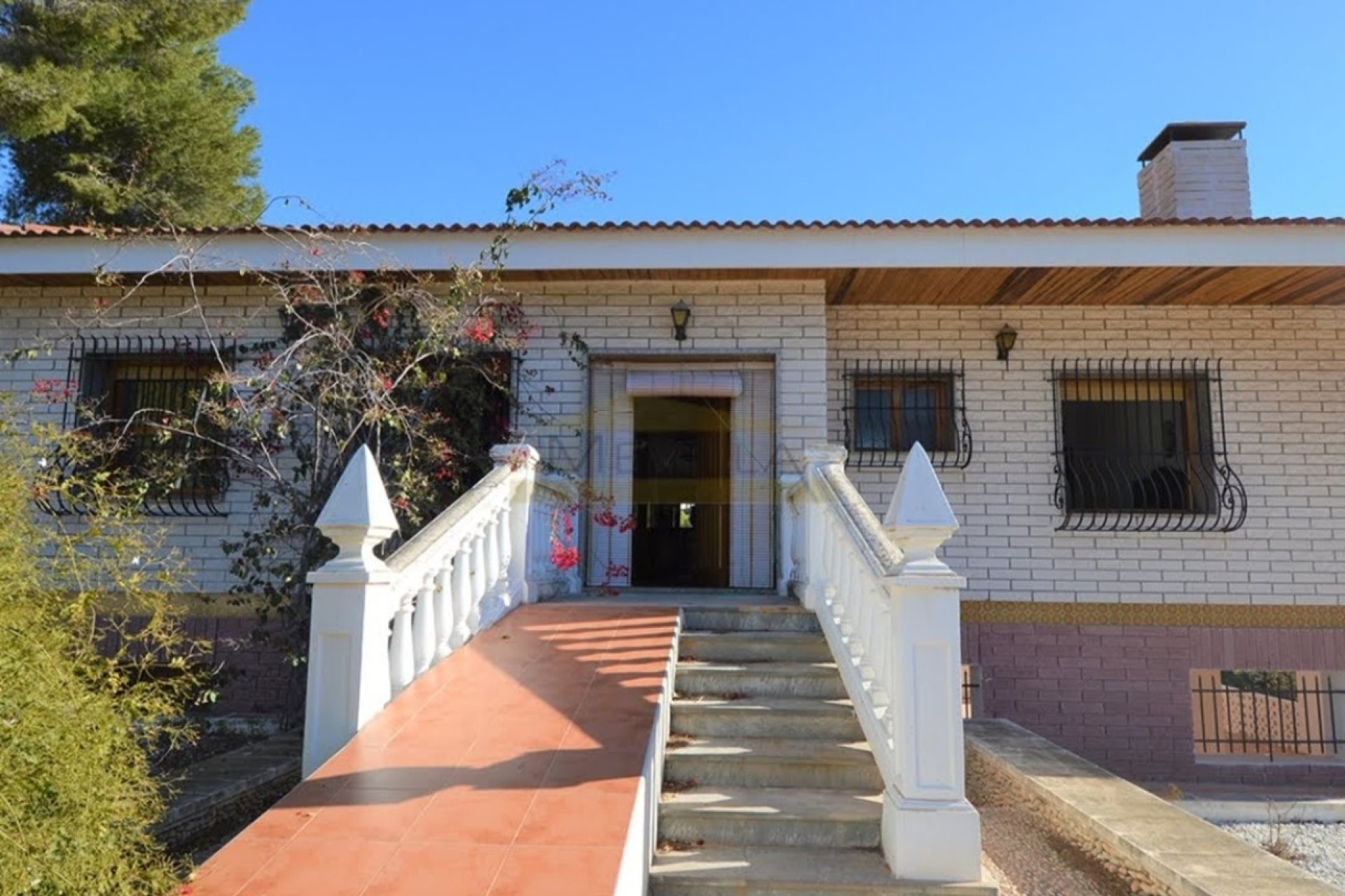 Reventa - Villa -
Campoamor