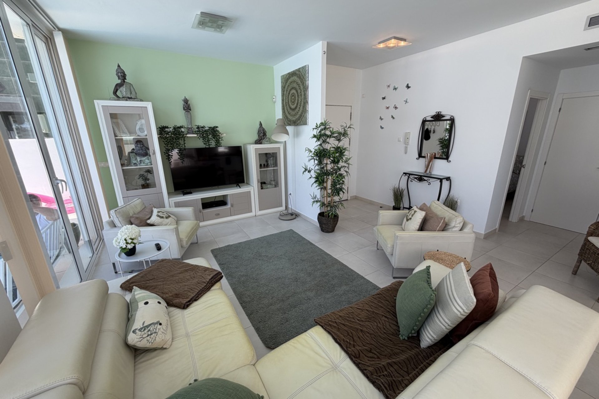 Reventa - Villa -
Mil Palmeras