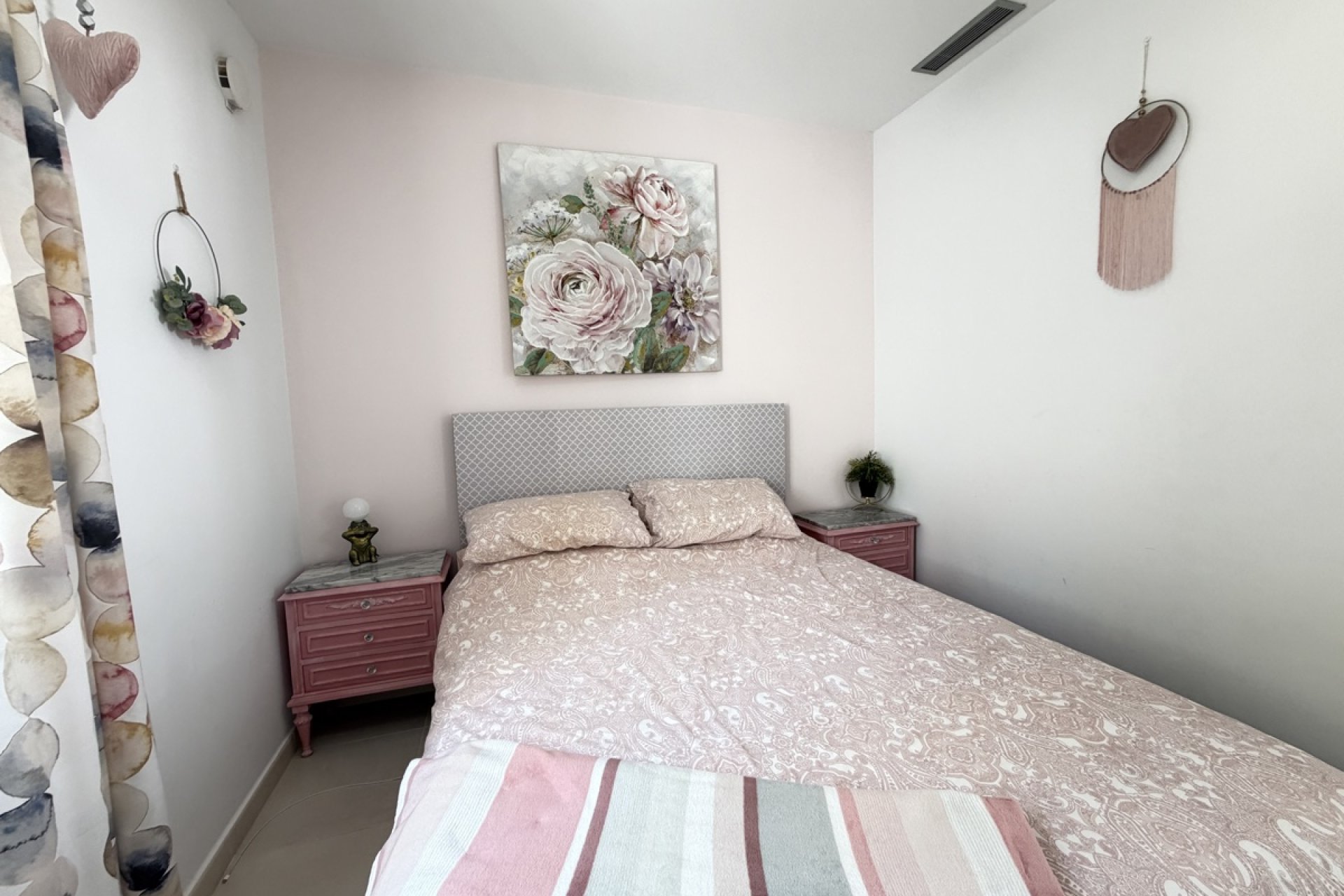 Reventa - Villa -
Mil Palmeras