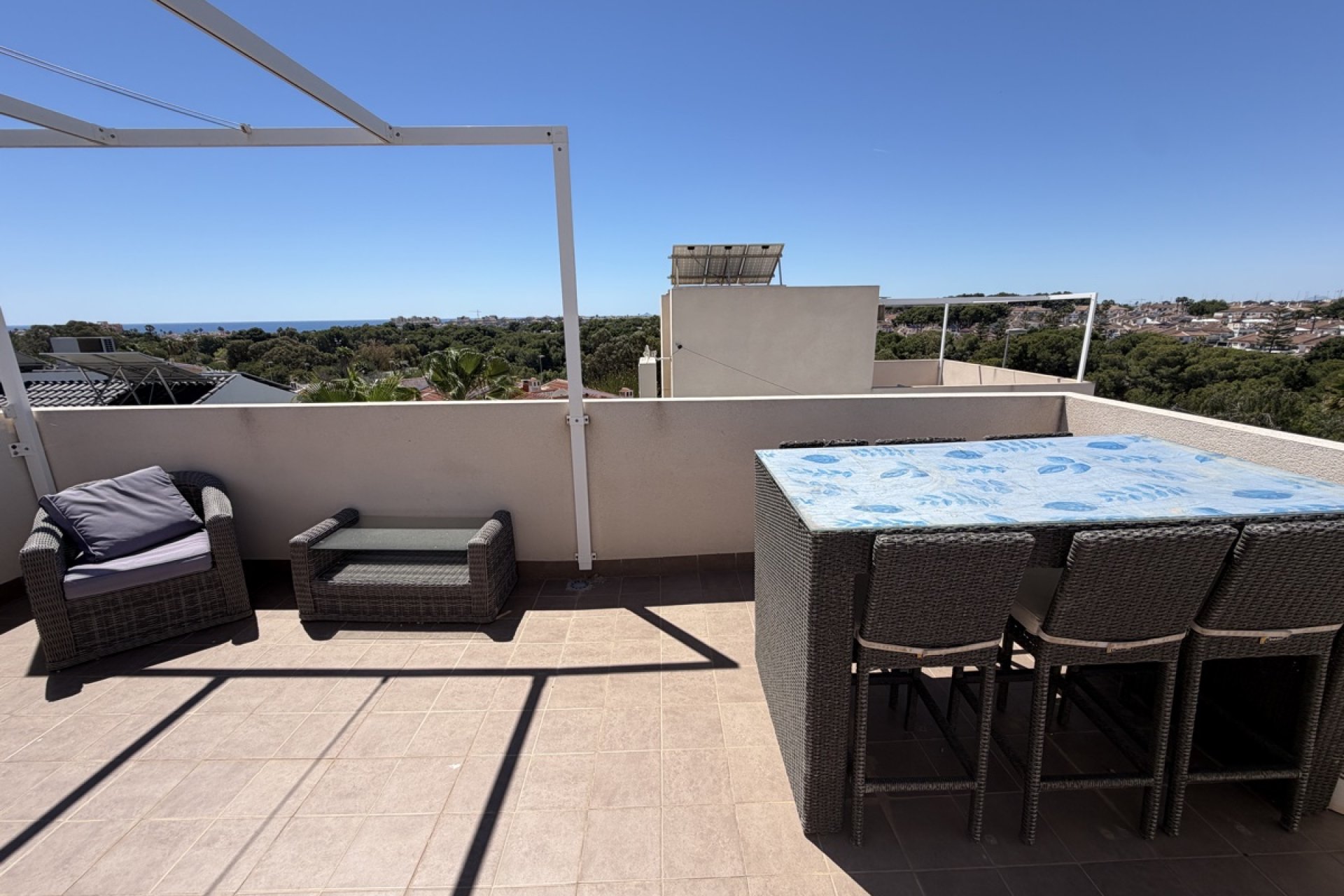 Reventa - Villa -
Mil Palmeras