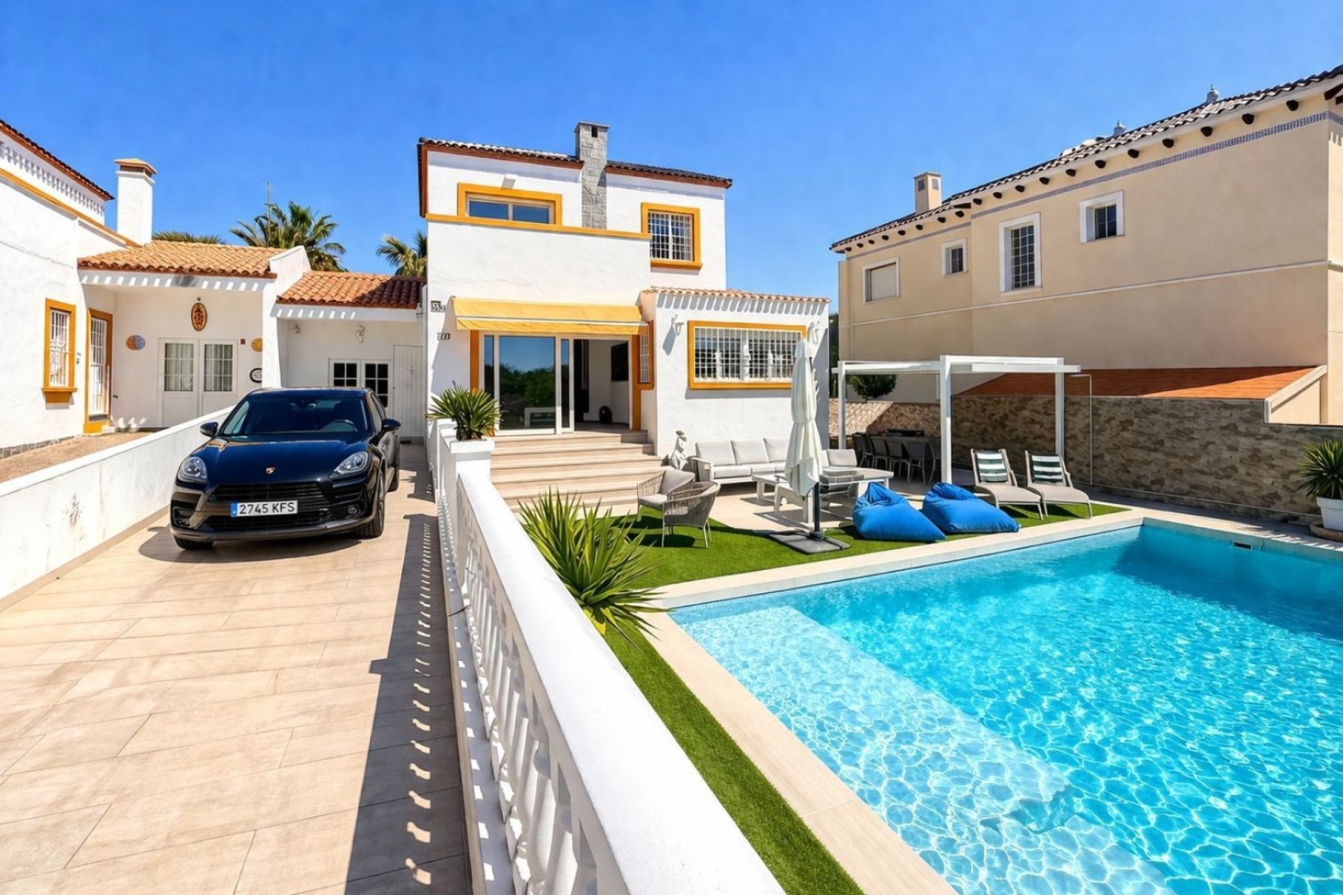 Reventa - Villa -
Orihuela Costa - Los Dolses