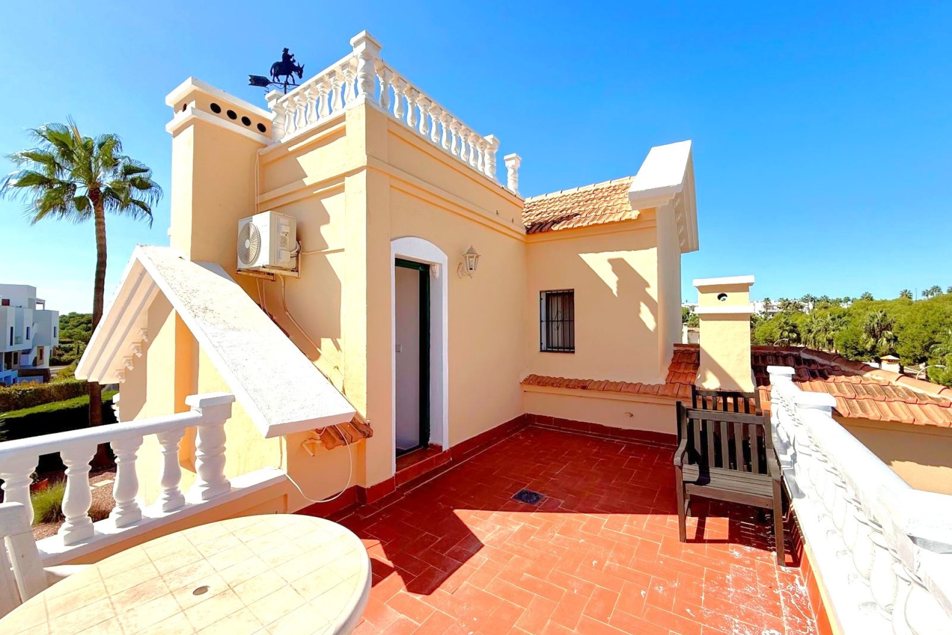 Reventa - Villa -
Orihuela Costa - Los Dolses