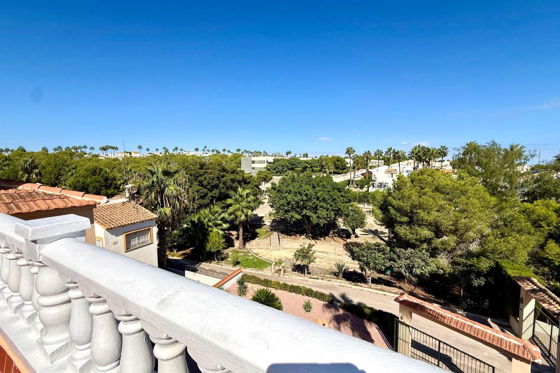 Reventa - Villa -
Orihuela Costa - Los Dolses