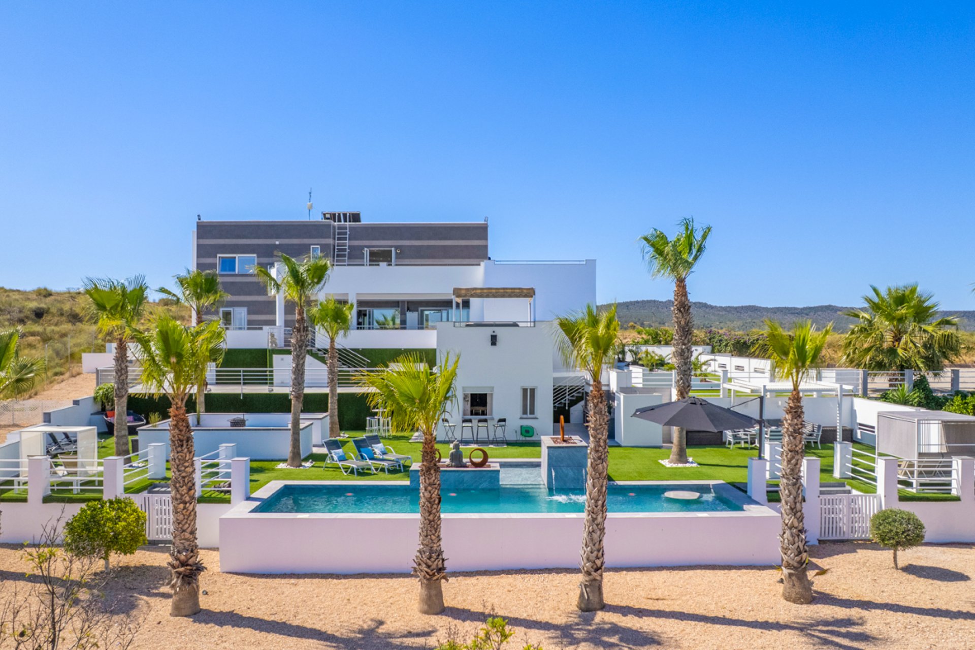 Reventa - Villa -
Torremendo