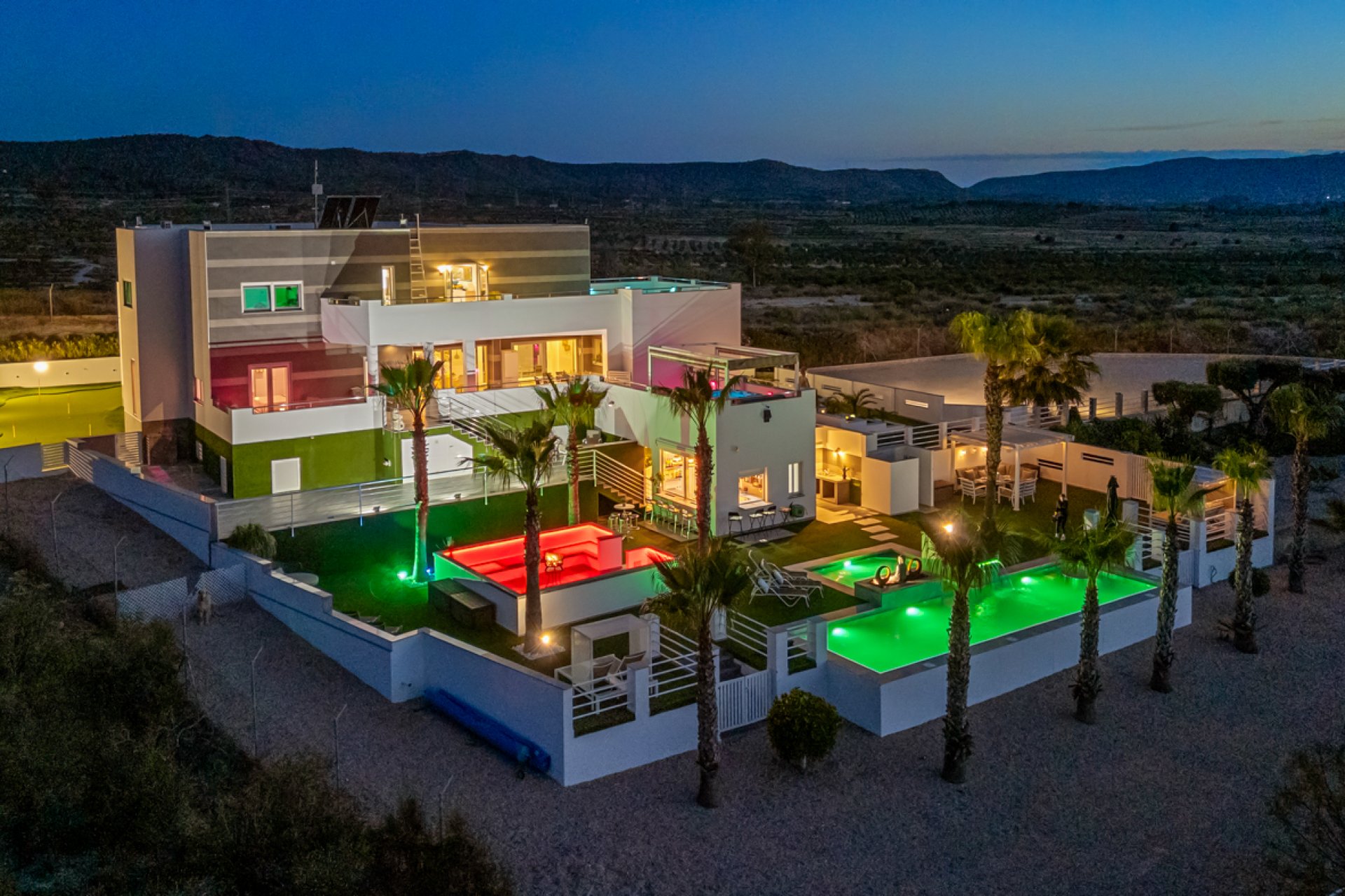 Reventa - Villa -
Torremendo
