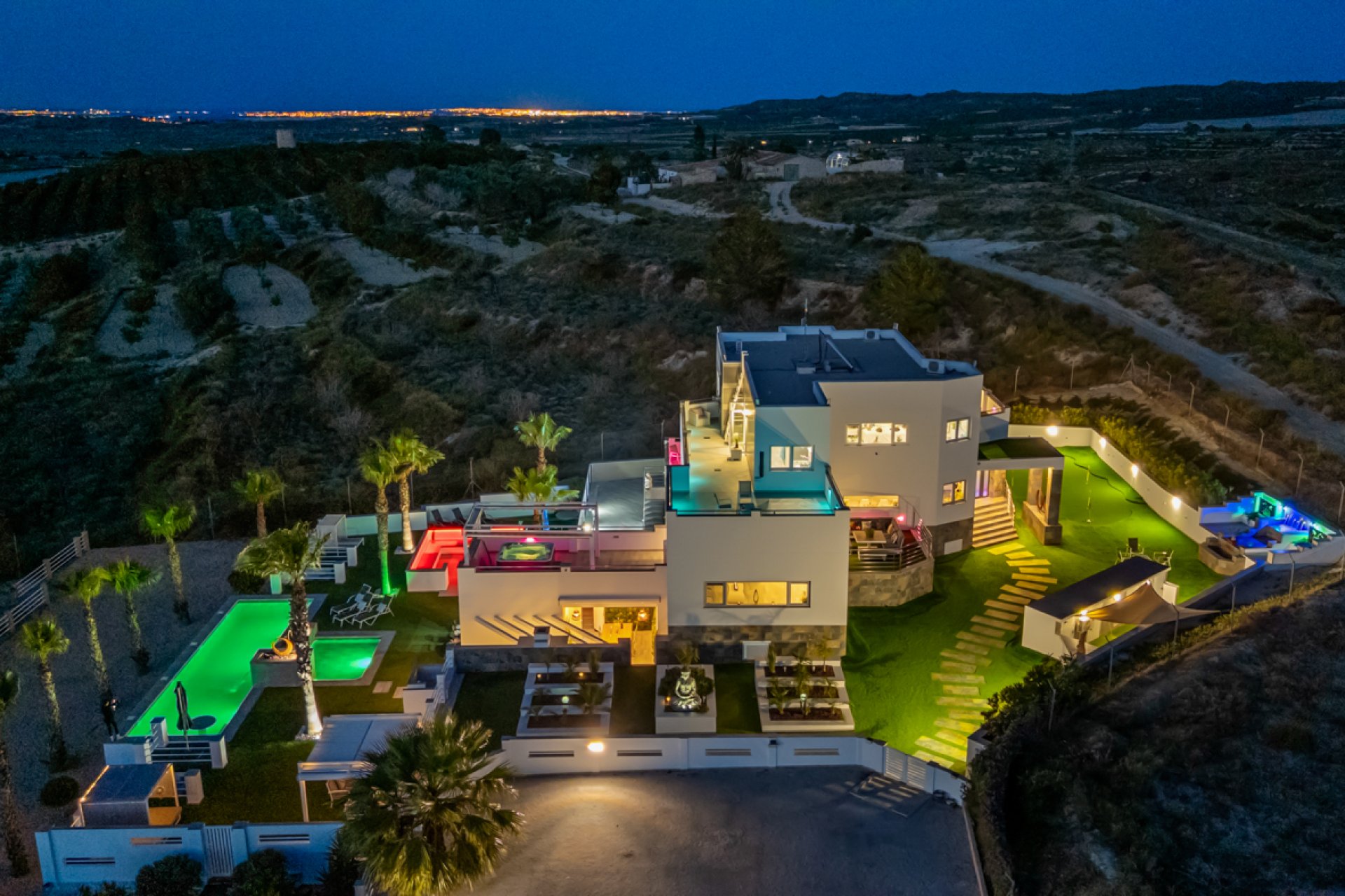 Reventa - Villa -
Torremendo