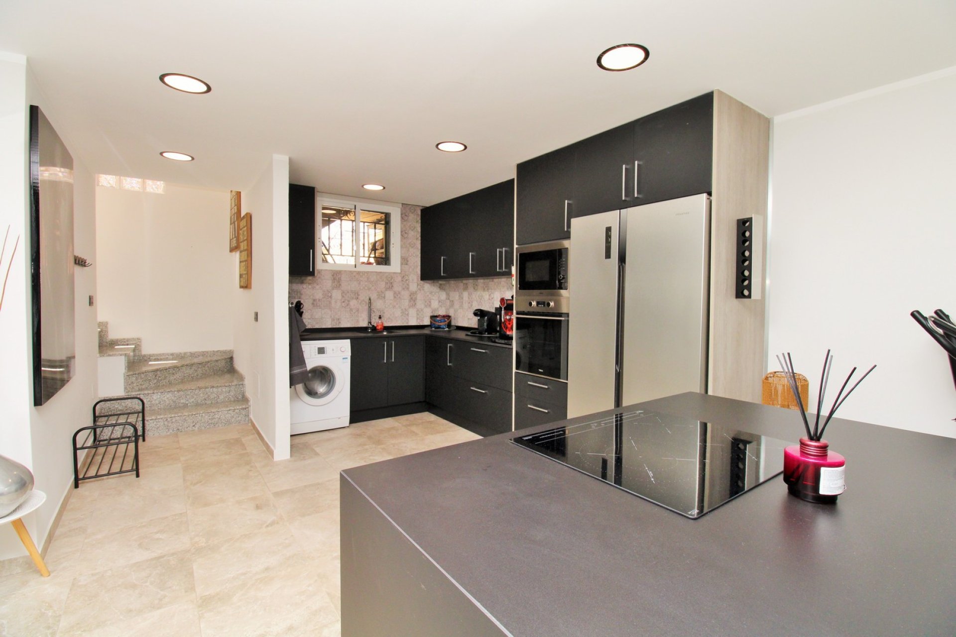 Reventa - Villa -
Villamartín - Las Violetas