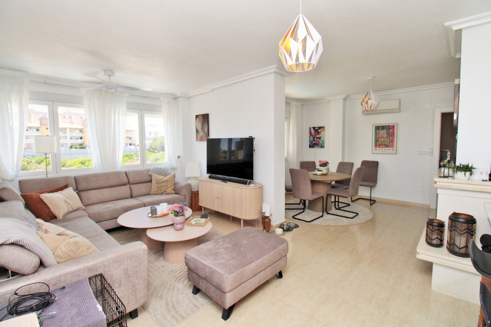 Reventa - Villa -
Villamartín - Los Dolses