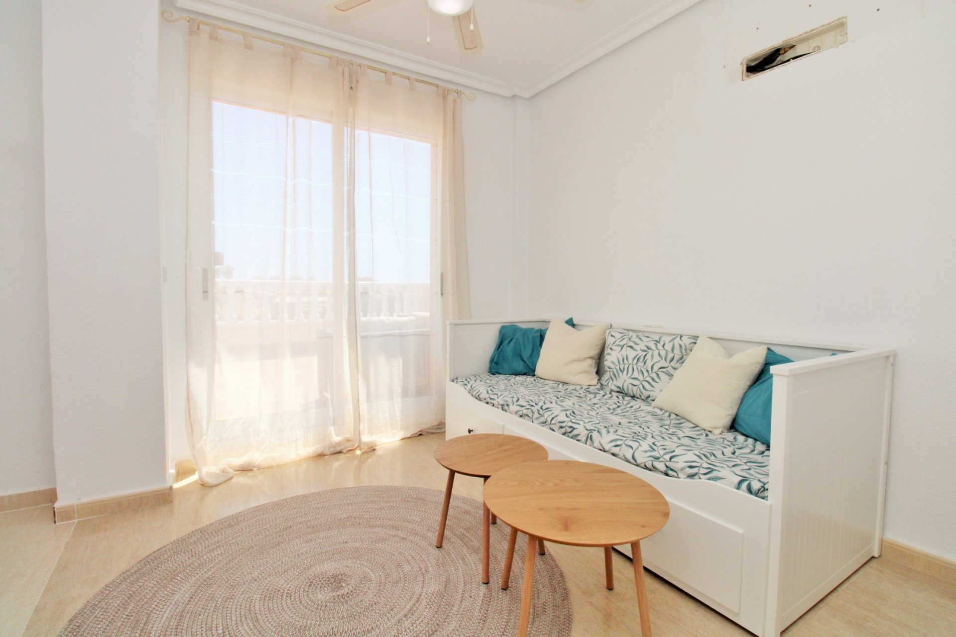 Reventa - Villa -
Villamartín - Los Dolses