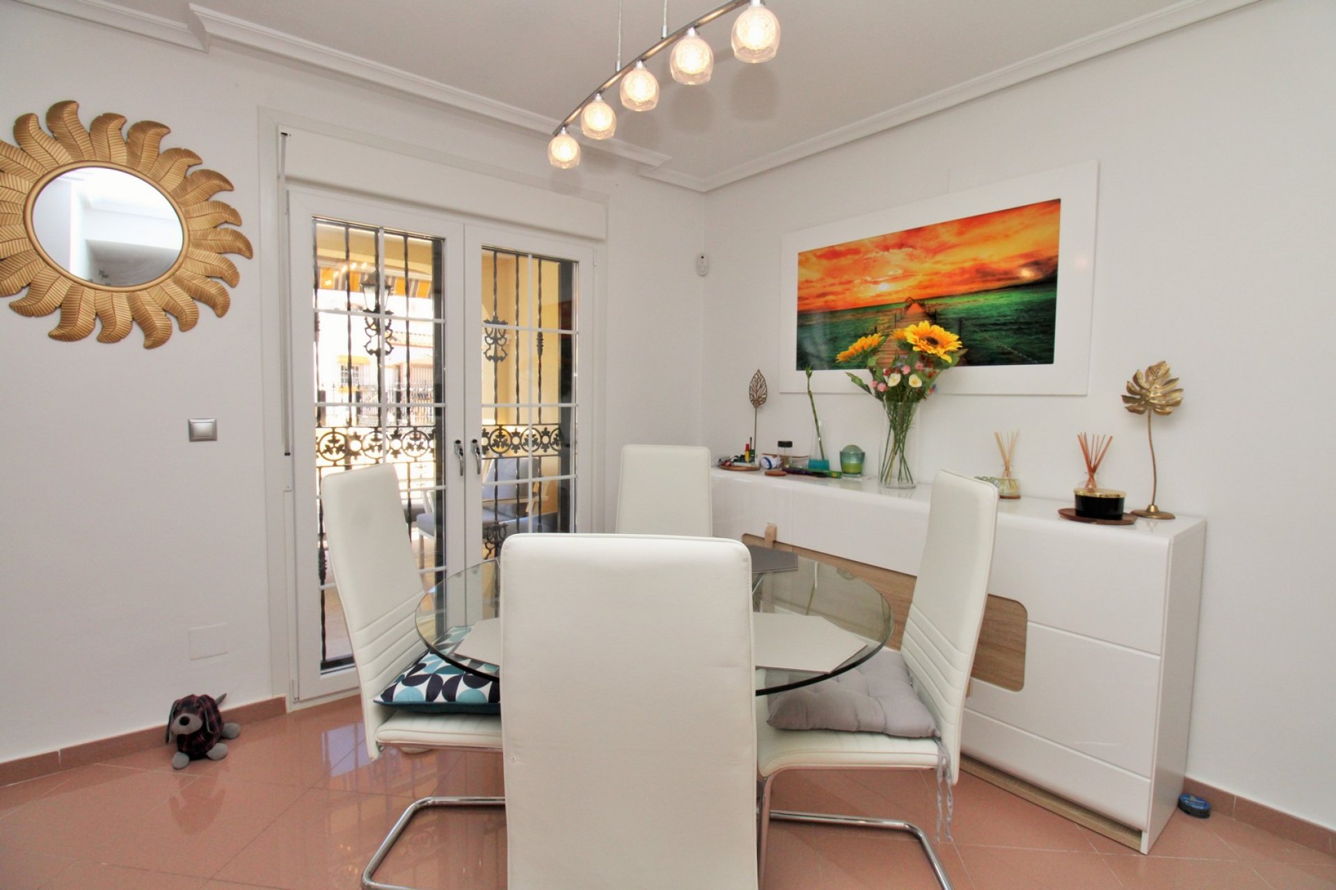 Reventa - Villa -
Villamartín - Los Dolses