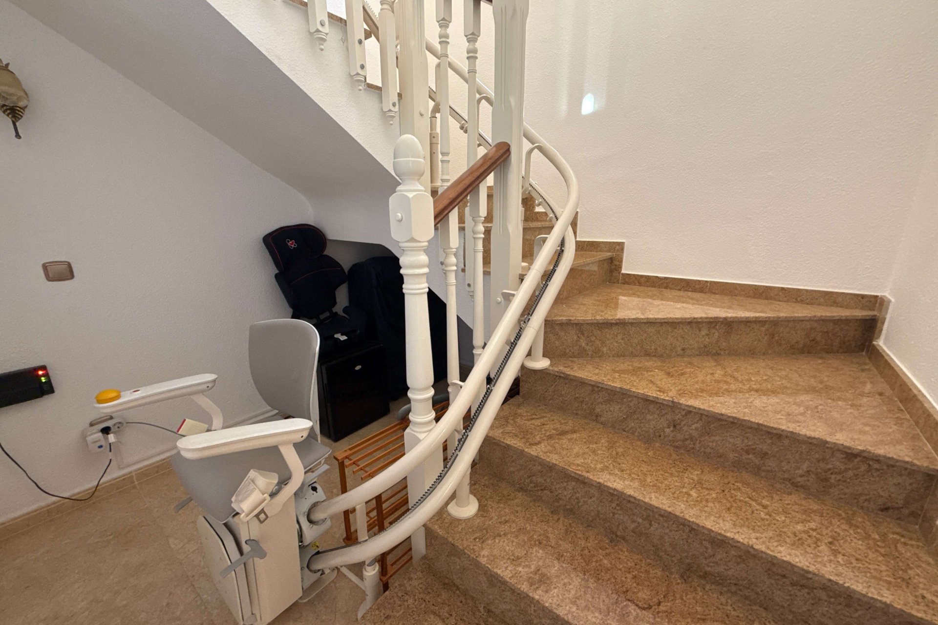 Reventa - Villa -
Villamartín - Villamartin