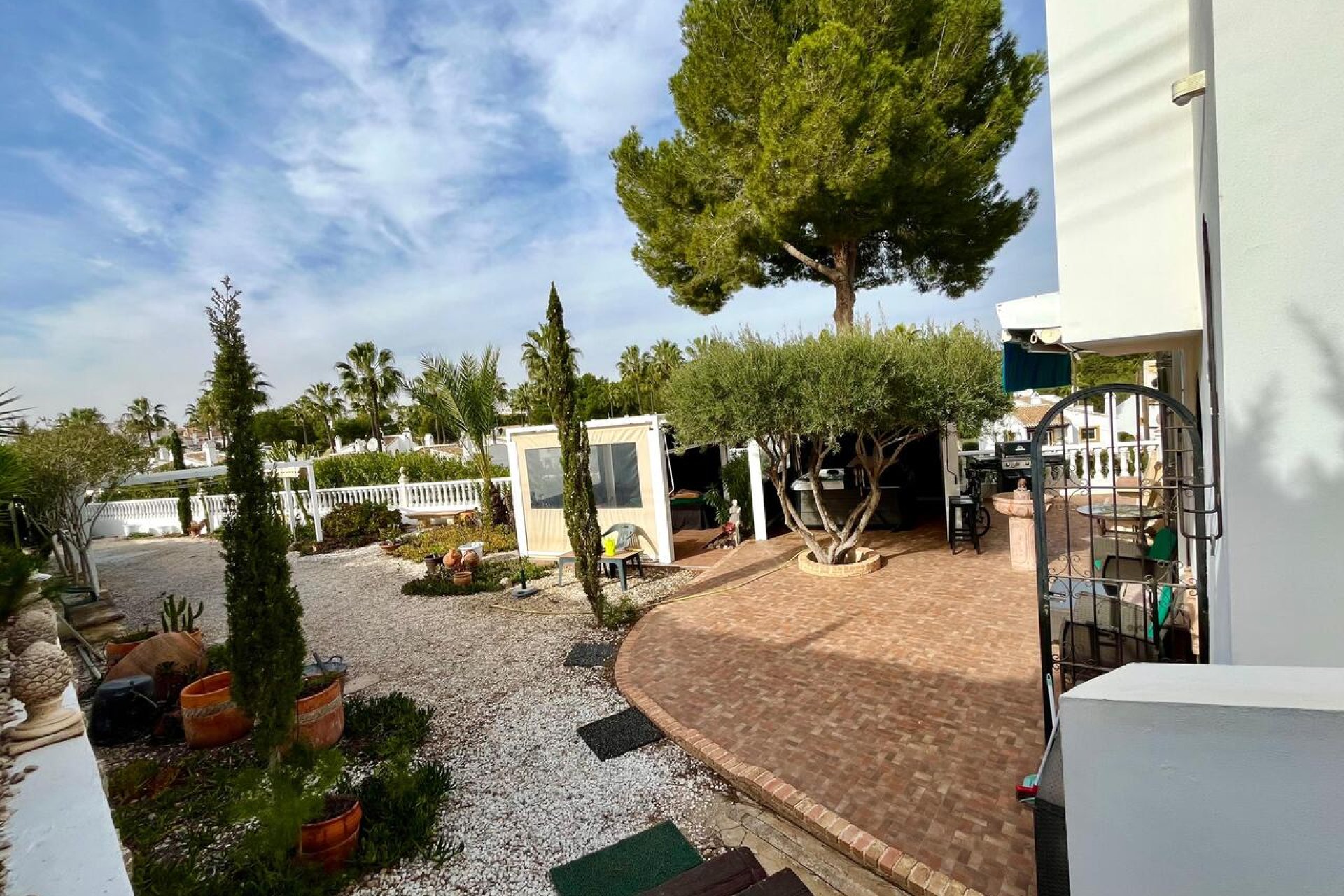 Reventa - Villa -
Villamartín - Villamartin