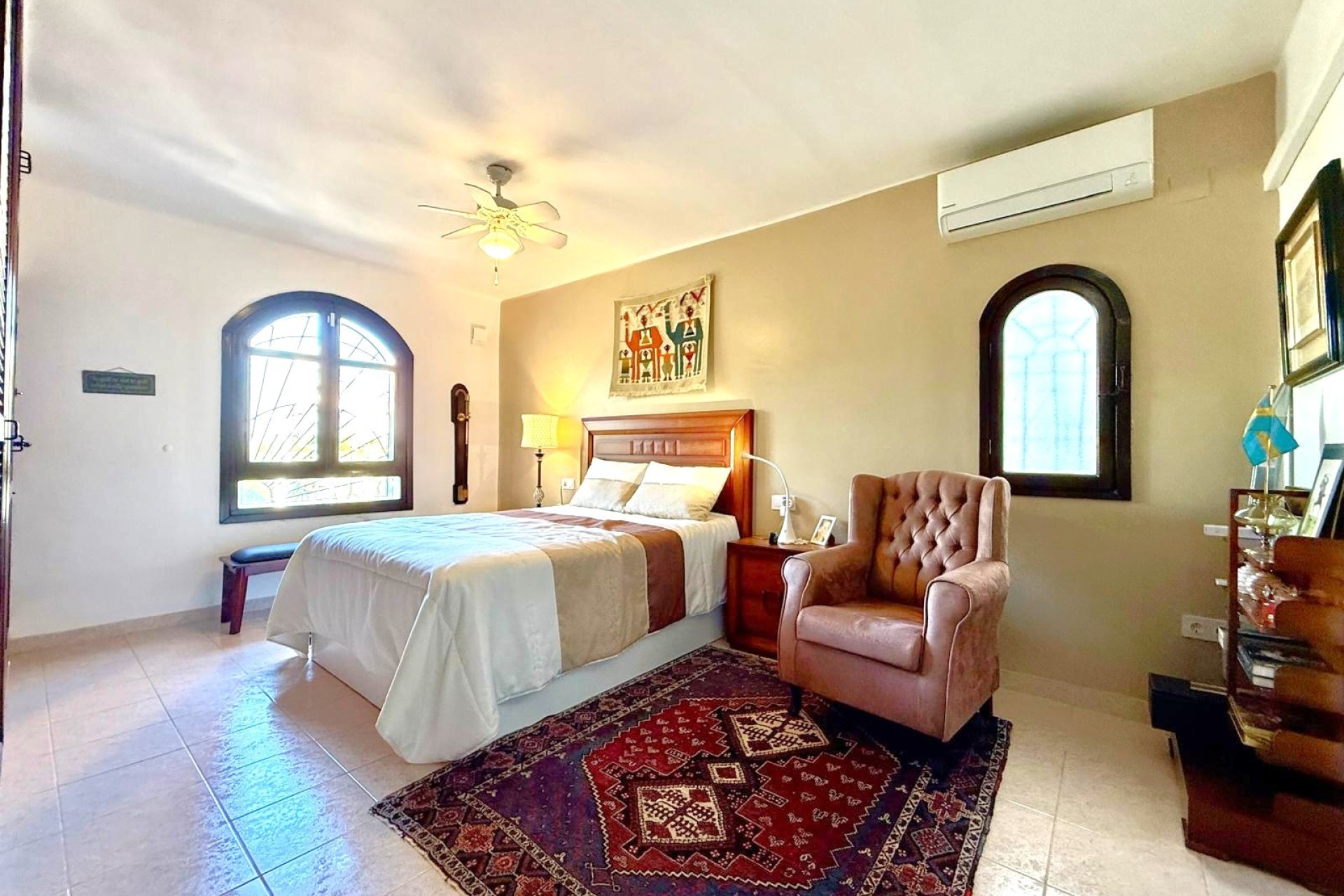 Reventa - Villa -
Villamartín - Villamartin