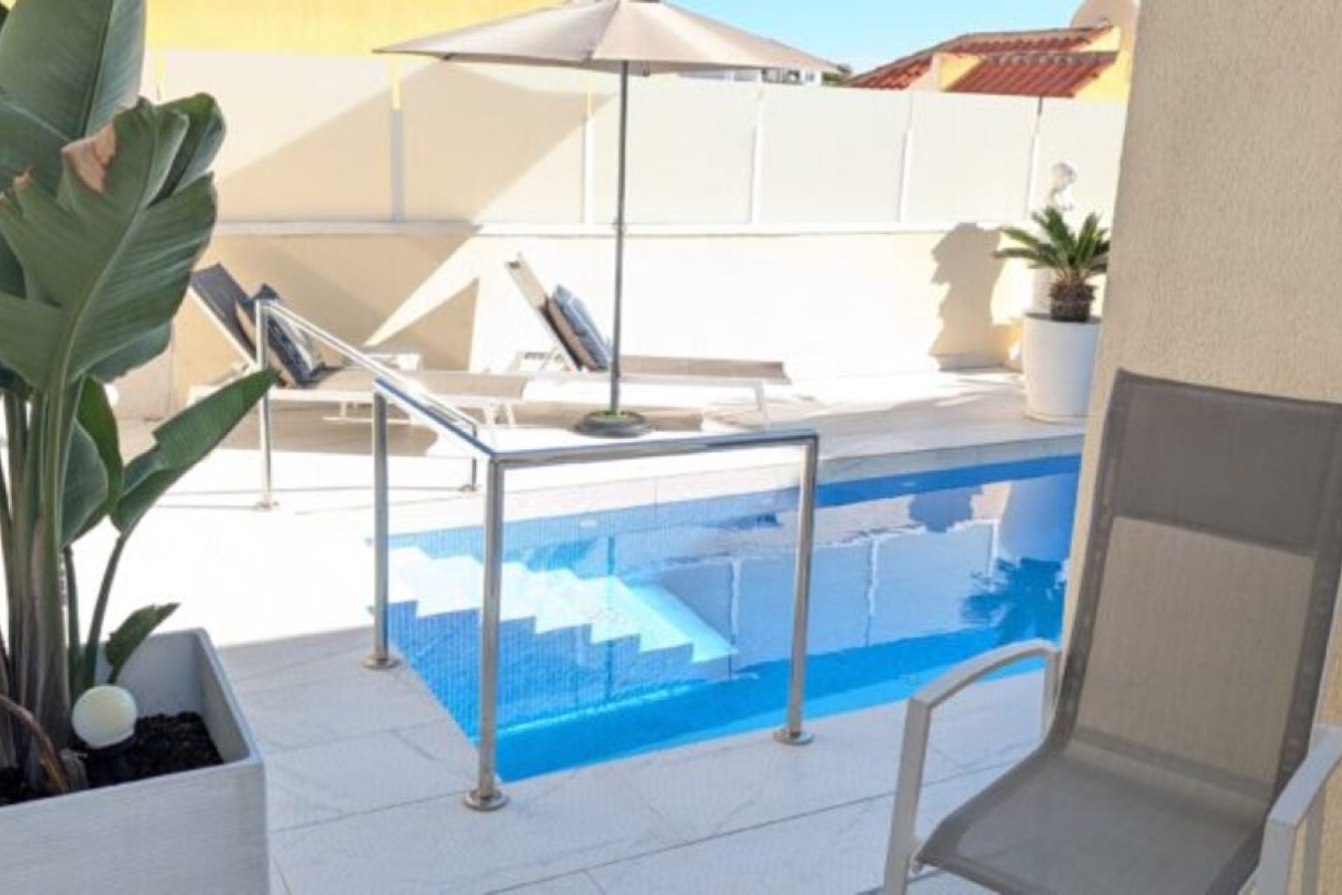 Reventa - Villa -
Villamartín - Villamartin