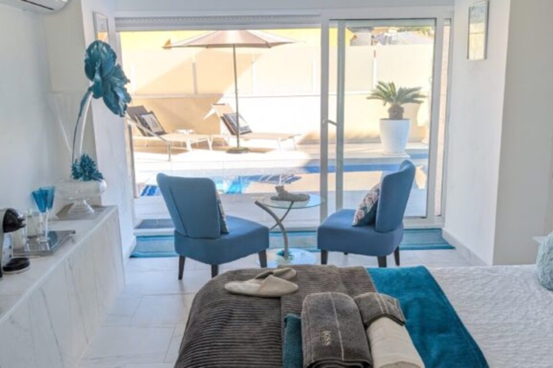 Reventa - Villa -
Villamartín - Villamartin