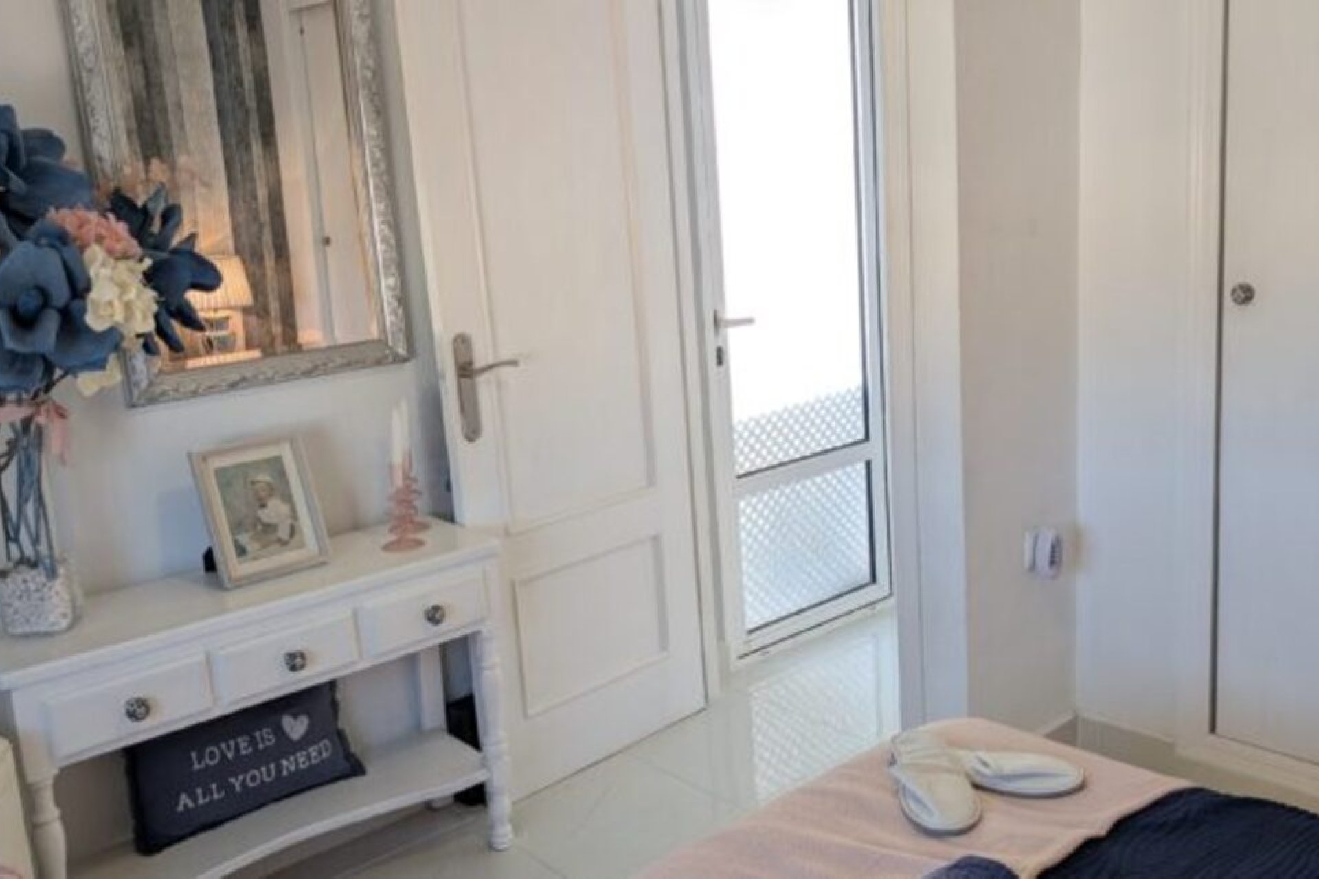 Reventa - Villa -
Villamartín - Villamartin