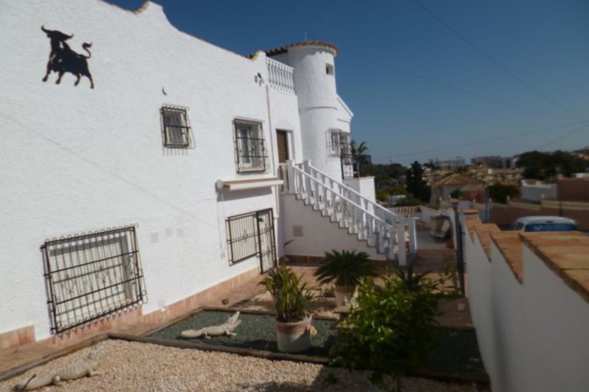 Reventa - Villa -
Villamartín - Villamartin