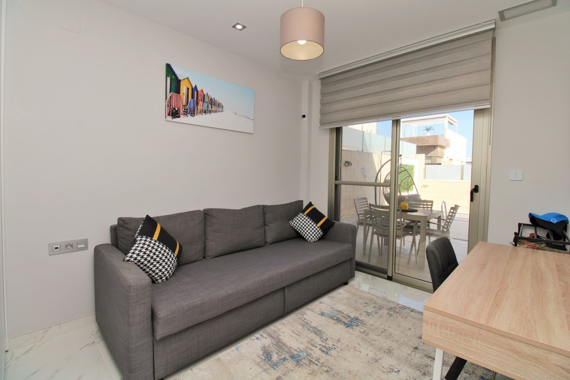 Reventa - Villa -
Villamartín - Villamartin