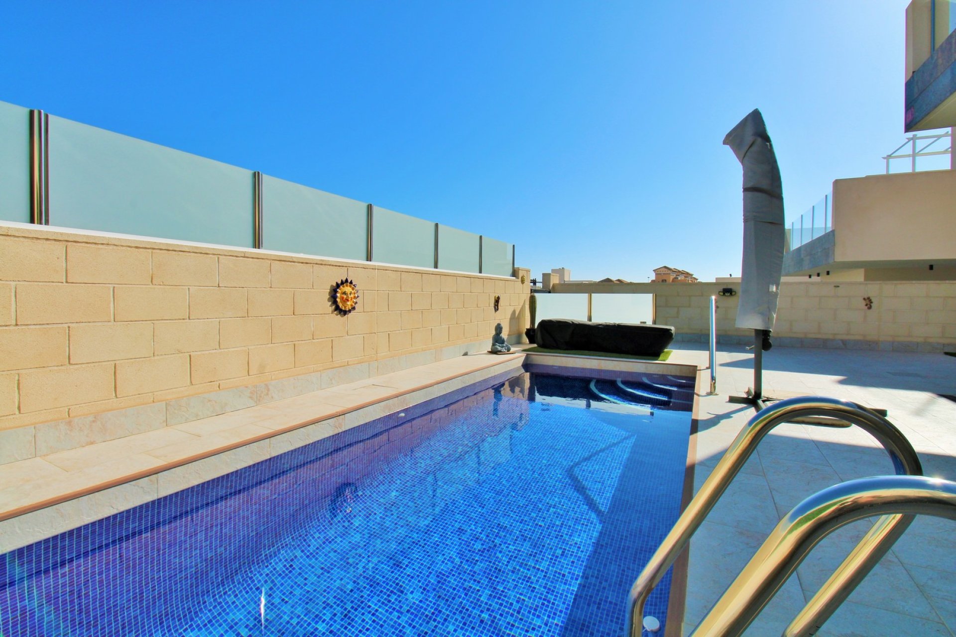 Reventa - Villa -
Villamartín - Villamartin