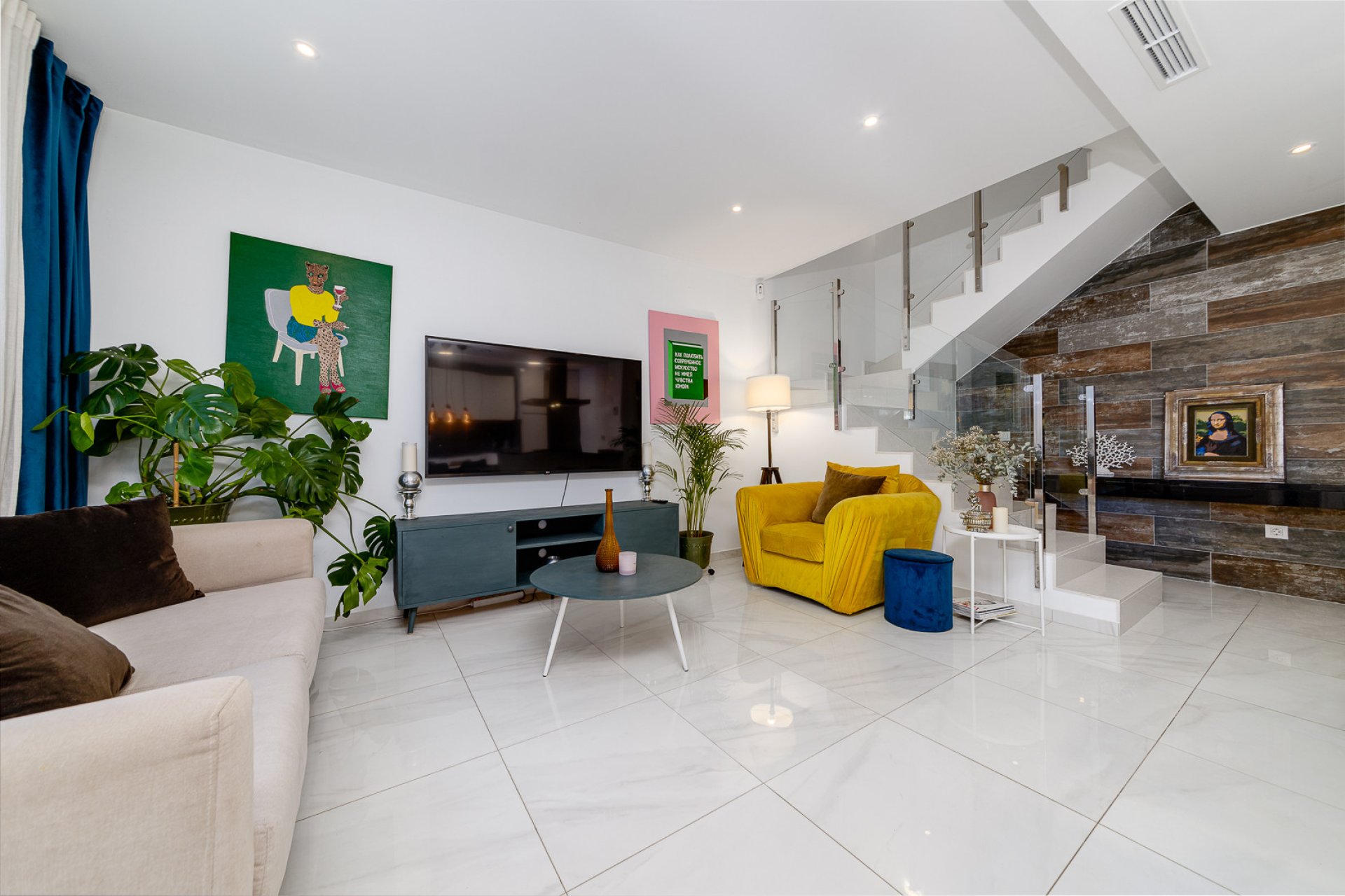 Reventa - Villa -
Villamartín - Villamartin