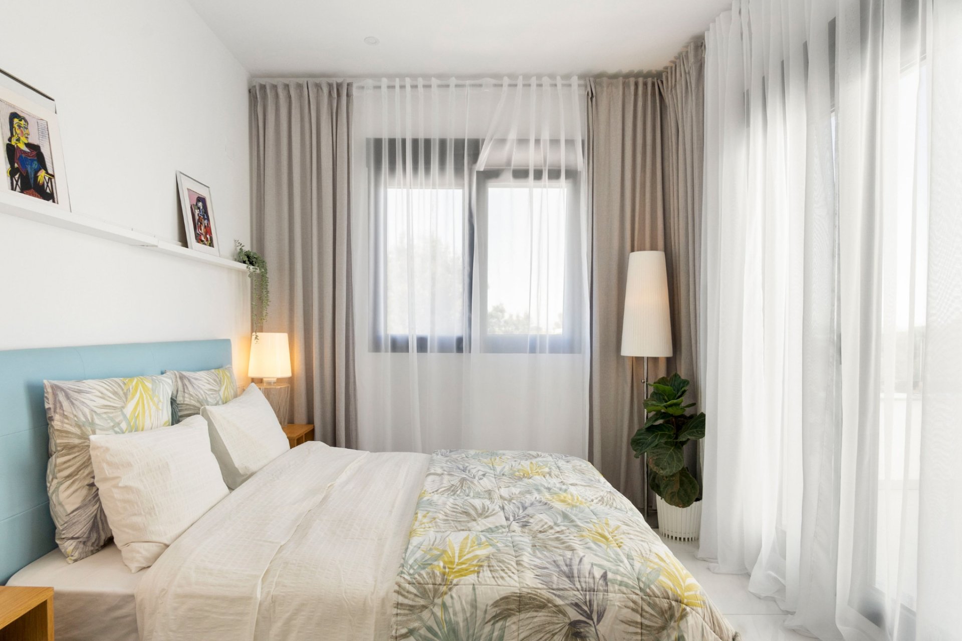 Reventa - Villa -
Villamartín - Villamartin