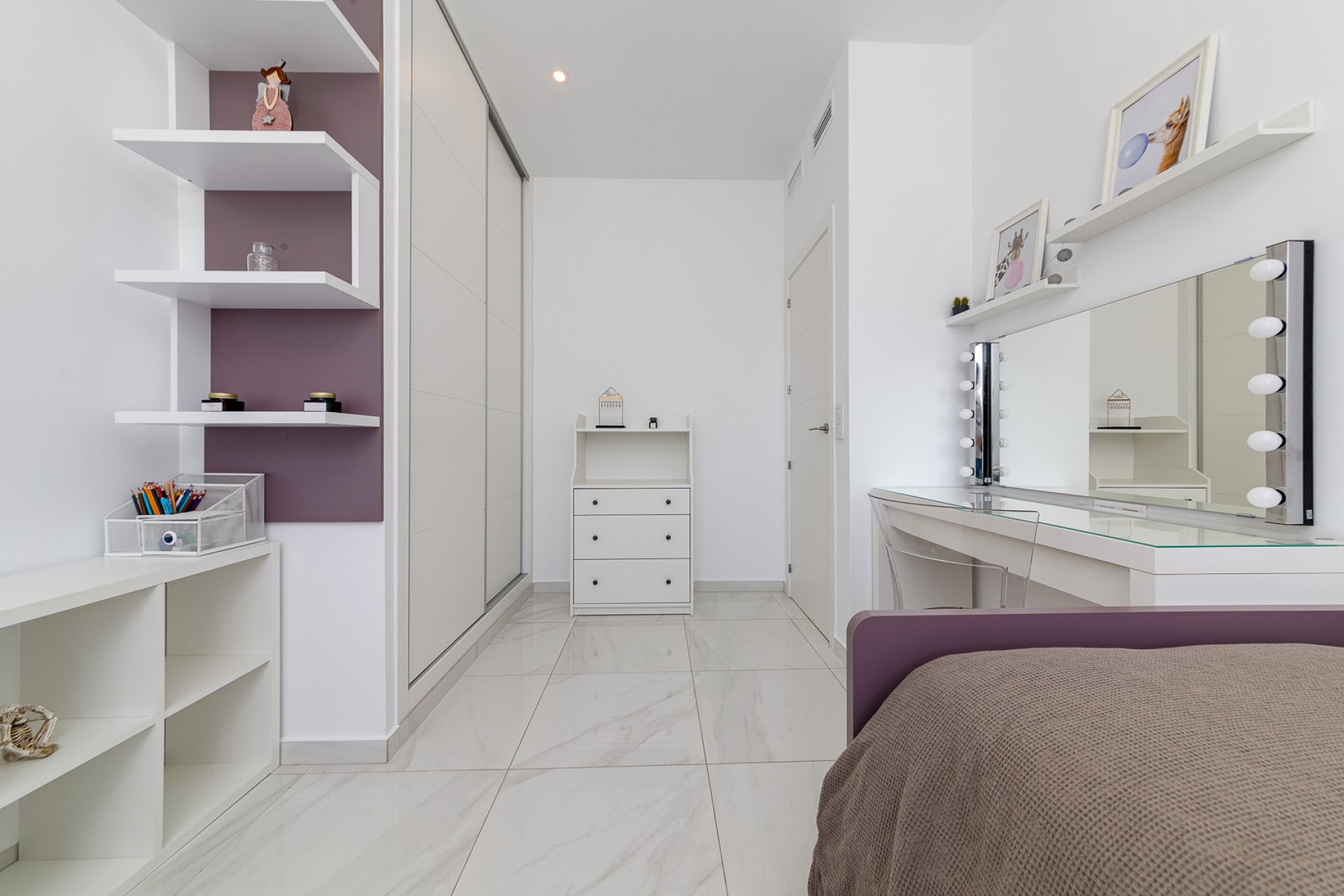 Reventa - Villa -
Villamartín - Villamartin