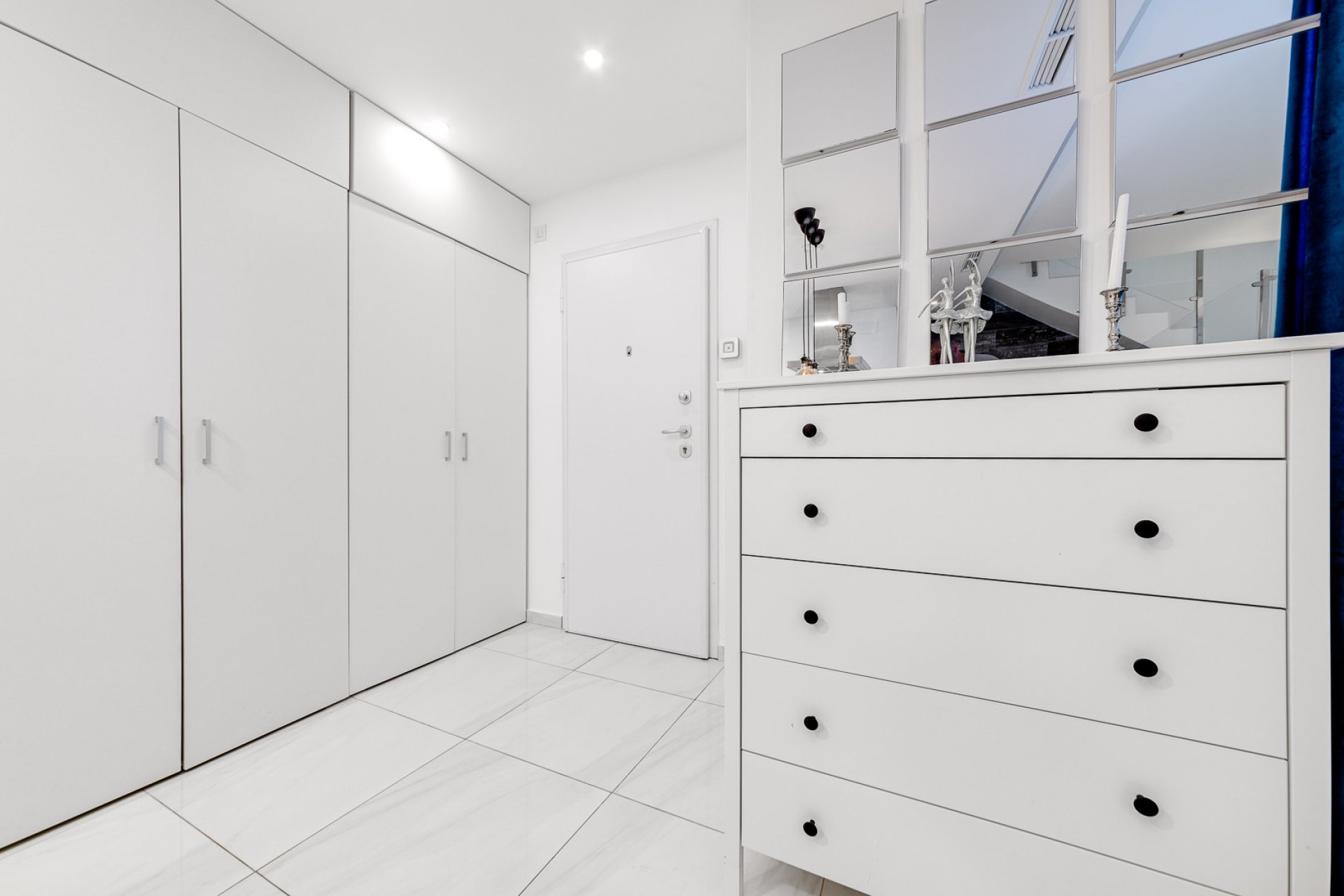 Reventa - Villa -
Villamartín - Villamartin