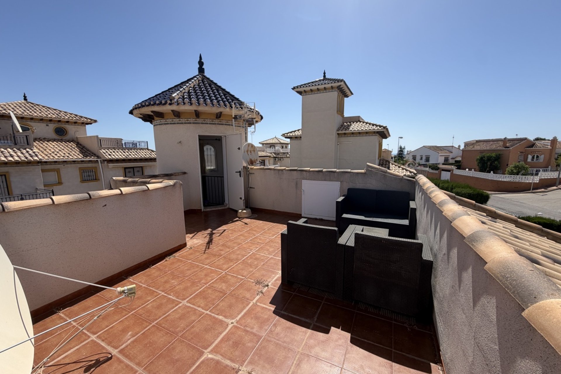 Reventa - Villa -
Villamartín - Villamartin