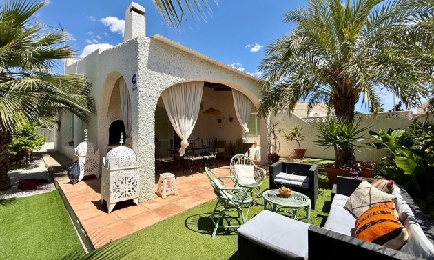 Semi Detached Villa - Reventa - Orihuela Costa - Campoamor