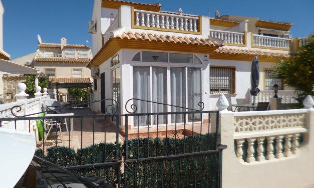 Semi Detached Villa - Wiederverkauf - Playa Flamenca -
                Playa Flamenca