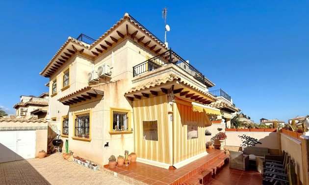 Stadthaus - Wiederverkauf - Orihuela Costa - Villamartín