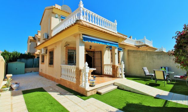 Stadthaus - Wiederverkauf - Playa Flamenca -
                Playa Flamenca
