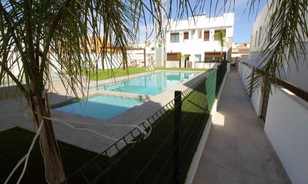 Townhouse - New Build - Pilar de la Horadada - parque Andromeda