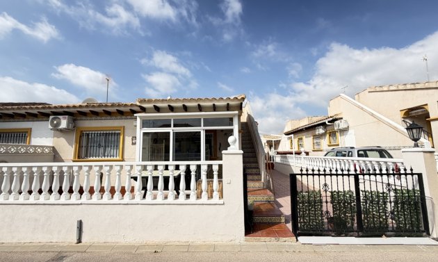 Townhouse - Resale - La Zenia -
                La Zenia