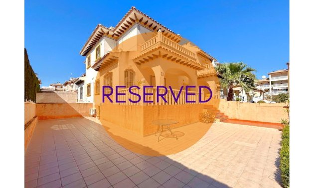 Townhouse - Resale - Orihuela Costa -
                Lomas de Cabo Roig