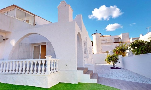 Townhouse - Resale - Villamartín -
                Villamartin