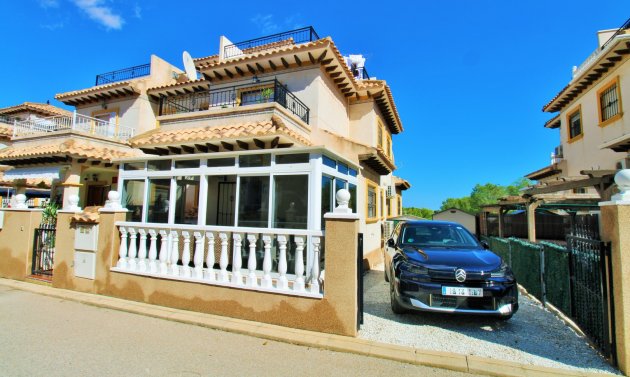 Townhouse - Resale - Villamartín -
                Villamartin